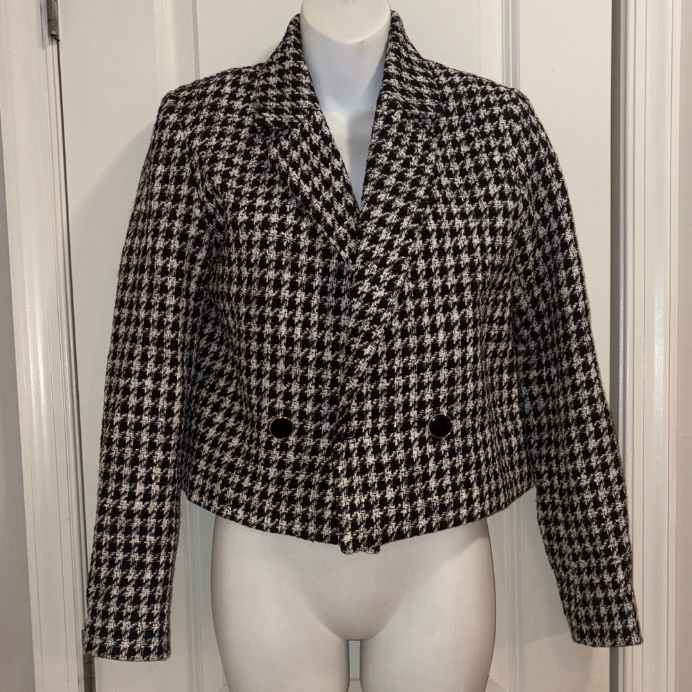 Women's Black and White Houndstooth Blazer